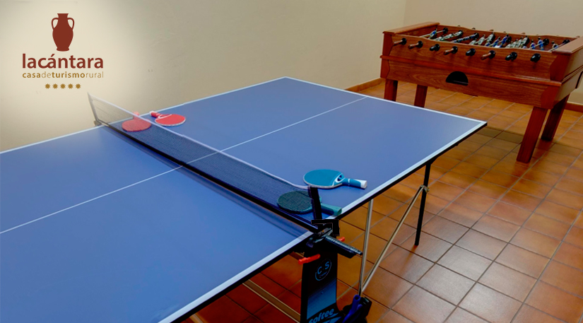 sala juegos ping pong futbolin